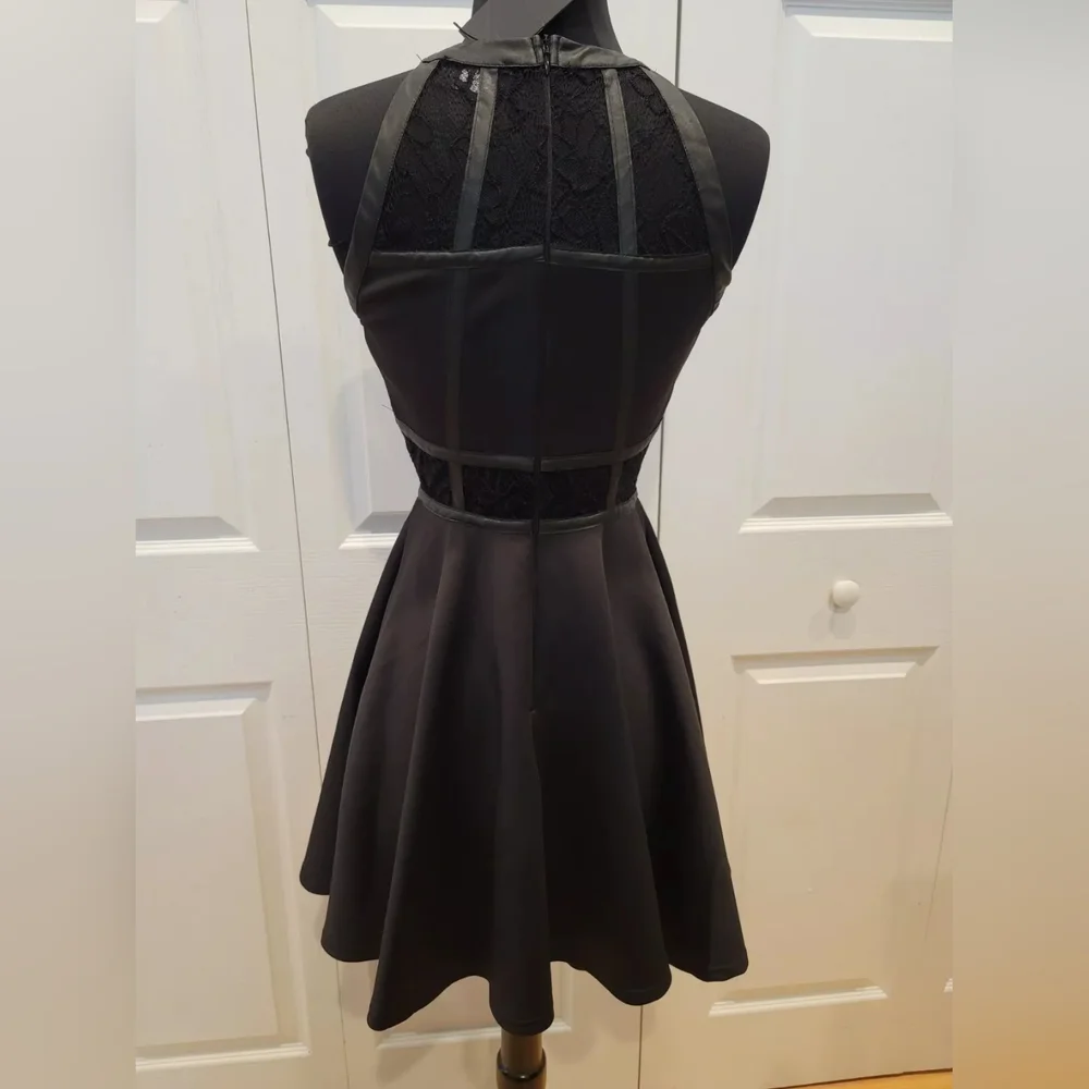 AX Paris sexy black lace sheer panel insert mini skater party dress S 4 - Picture 4 of 7